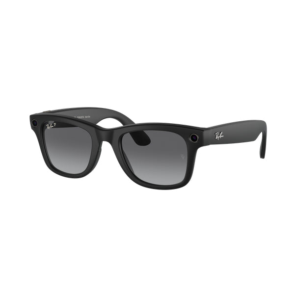 Ray-Ban Meta Wayfarer (Gen 1) Mat Noir – Graphite polarisé Dégradés – vue trois-quarts