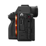 Sony A7 V Black – profil gauche